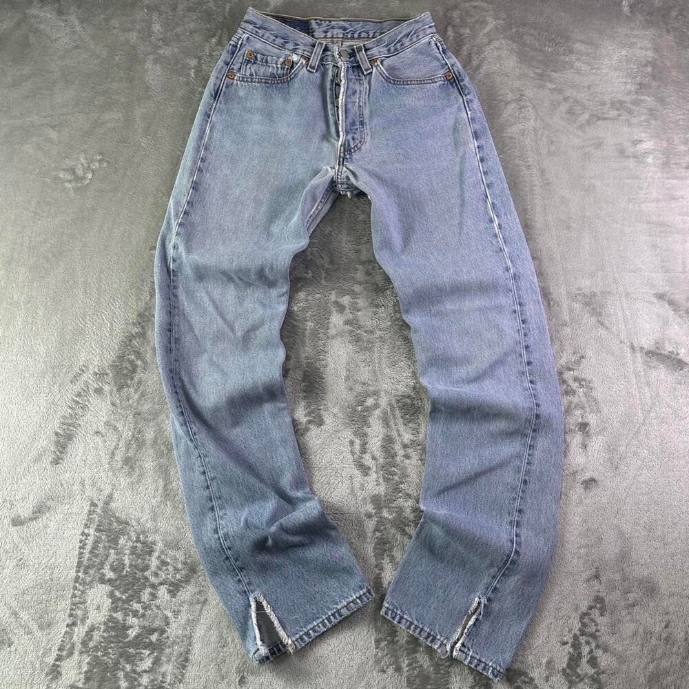Vintage 90s Levi’s 501 Jeans Womens 26x32 Made USA Button Fly Denim